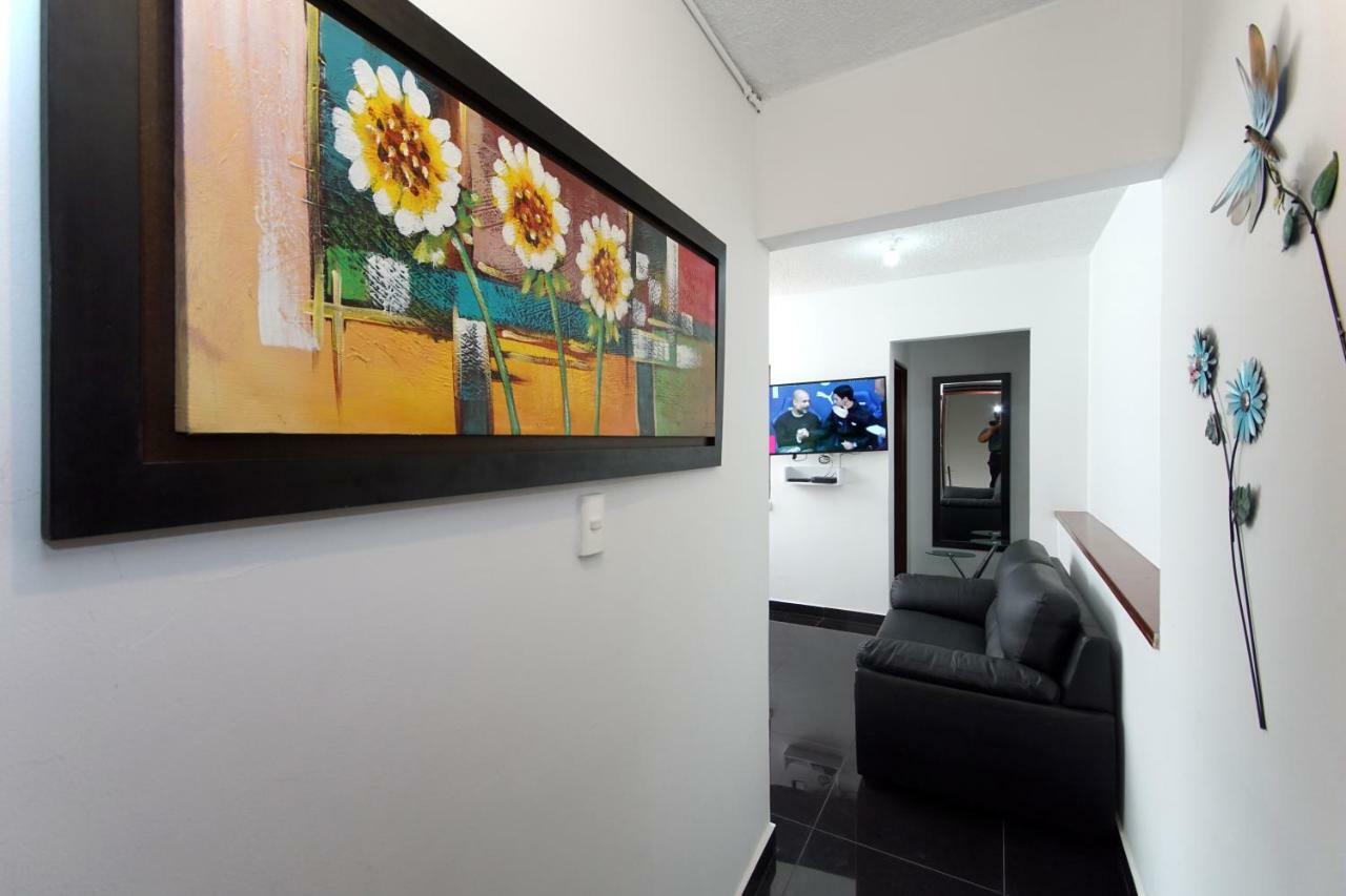 Cozy Apartment Excellent Location, Air Conditioning Cali Exterior photo