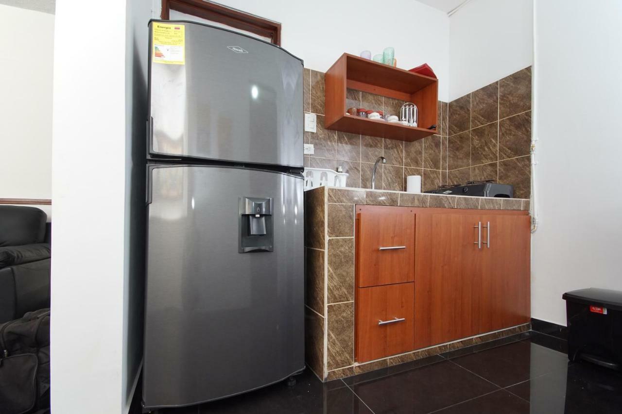 Cozy Apartment Excellent Location, Air Conditioning Cali Exterior photo